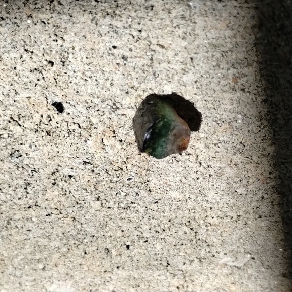 🦋🏵️🦋Red Tigers Eye, Watermelon Tourmaline, and Shungite - Picture 5 of 7